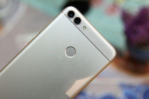 华为pro吃瓜群众,吃瓜群众眼中的科技盛宴