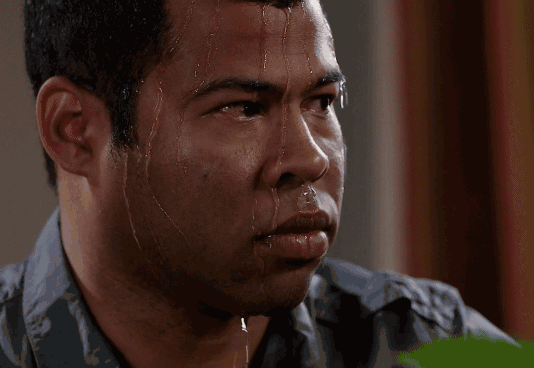 大爷吃瓜的图片