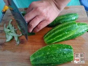吃瓜厨房黄瓜,黄瓜的清新魅力，揭秘家常美食新宠